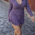 LIANA MADURA ELEGANTE MASAJISTA EN PARÓ DESPLAZÓ