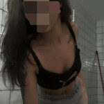 Nueva en la zona - Hola amores soy una chica joven guapa y dulce estoy de paso por la zona si quiere