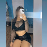 GUAPA MORENA EN LA CIUDAD NOVEDAD