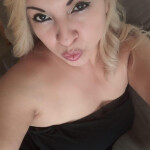 Latina - Hola cari una chica especial para que desconectes del día a día y pases un momento relax ve