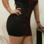 Mujer cansada de la rutina con su