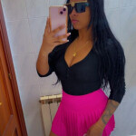 Hola soy reina tengo 22 años