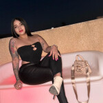 LINDA COLOMBIANA POR TU ZONA