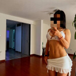 NIKOL IRRESISTIBLE Y CARIÑOSA LATINA EN CALLE ALCALDE MUÑOZ