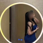 JOVENCITA ATENTA CARIÑOSA Y NOVEDAD EN IBIZA