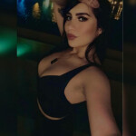 Jovencita y divertida