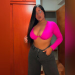 Rubi - Hola me llamo rubi una chica venezolana de 30 años muy amigable atractiva para más informació