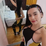 Colombiana - Hola bienvenido soy femenina amorosa me gusta ser muy amable ser muy divertida quiero h