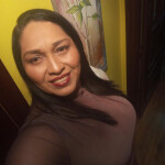 Mary - Hola soy Mary una chica muy divertida y alegre que sabe como ben conoceme y te va gustar siti