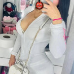 Latina joven hermosa y