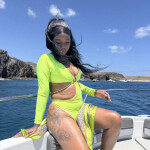 Bombón de chocolate - Hola mi nombres es Sofía soy colombiana tengo 25 años soy morena me gust Ven p