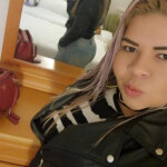 Rubí atenta divina cuerpo de diosa!!