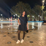 SOPHIA PRINCESA EXQUISITA DE SONRISA ENCANTADORA