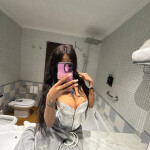 Negra exótica - Hola me soy milu tengo 24 años recién llegada en madrid sitio muy Llámame para más i