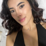 Laura Brasileña - Hola mi cielo Ven relájate y disfruta de la compañía de una mujer inolvidable. Soy