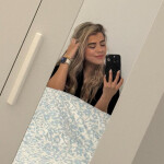 Rubia venezolana muy recién llegada en Palma