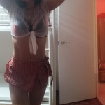 Mujer - Hola soy jake recién llegada de a re donde la .. Soy una chica y .. cariñosa vem a conocerme