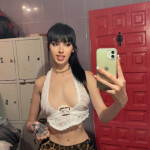 Pequeña y mala en torrevieja