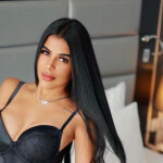 MODELO DE LUJO POCOS DIAS EN VINAROS FOTOS REALES