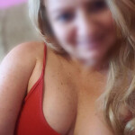 Colombiana madurita rubia