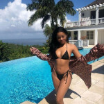 Morena - Hola cariño soy una chica joven que está por tu ciudad pocos días, muy cariñosa y simpática