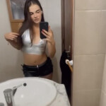 Kenia - Hola soy Kenia. Tengo 19 años y una presencia que combina juventud elegancia y una energía m