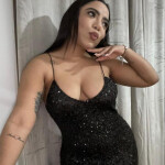Conny - Hola un gusto saludarte soy Conny colombiana en Valencia soy una mujer muy curiosa divertida