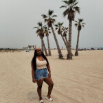 Chica latina Scort morena