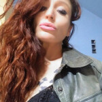 Mujer española pelirroja