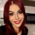 Linda y espectacular pelirroja Venezolana