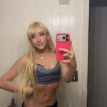 Paula - Hola soy Paula tu rubia de ojos azules. Soy trans hormonada y sin operar cariñosa simpática 