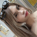 SOPHIE NOVEDAD LATINA DISPONIBLE