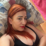 MADURITA - ¡Hola amor! Soy Lorena una latina madurita con la actitud y el físico que te harán perder