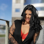 Morena paraguaya - Hola chicos a soy Camila estoy aquí en la ciudad de paso vine a comer nuevos amig