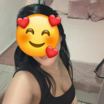 Manuela hermosa colombiana