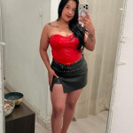 Hermosa morena por primera vez vez