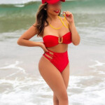 HOLA. SOY UNA LINDA LATINA ENCANTADORA.