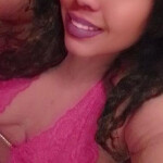 Hola cariño - Soy tu gatica te gustaría ir a la montaña conmigo guau qué más rica me gustaría estar 