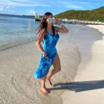 Y - Soy alguien y muy si alguien se atreviera a conmigo mis reglas le daría algo