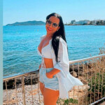 Anita - Soy Andrea morena si quiseres pasar un ratito agradable y relaxante estoy aqui venga i verás