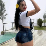 Laura colombiana agradable