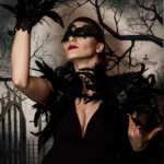 Con electra - Soy experimentada elegante y estricta. Disfruto del control total la sin cuestionamien