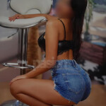 ZAMANTHA BELLA CHICA DE MENTE ABIERTA