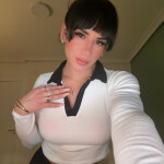 Latina - Hola aquí Shirley tu chica trans favorita por una semana en Madrid dispuesta a vivir buenos