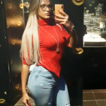 Karolina trans - Hola cariño... soy Carolina. Una chica trans elegante dulce y muy . Tal como me ves