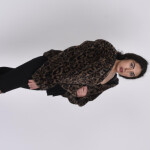 Gitana arabe gotica y andrógina.Solo gente seria