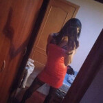 Crossdres CD - Hola buenas chica morena tatuada CD femenina no tengo sitio para estar .. tengo 30 añ