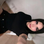 LAURA UNA HERMOSA PELI NEGRA