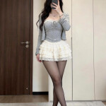 Chicas asiáticas dulces y atentas Calella