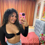 SARA VENEZOLANA 23 AÑOS